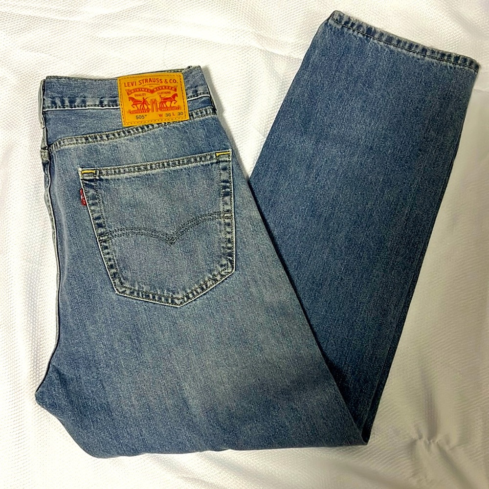 Levi’s 505 in men’s size 36/30. I have pair of 501’s listed in the same size.